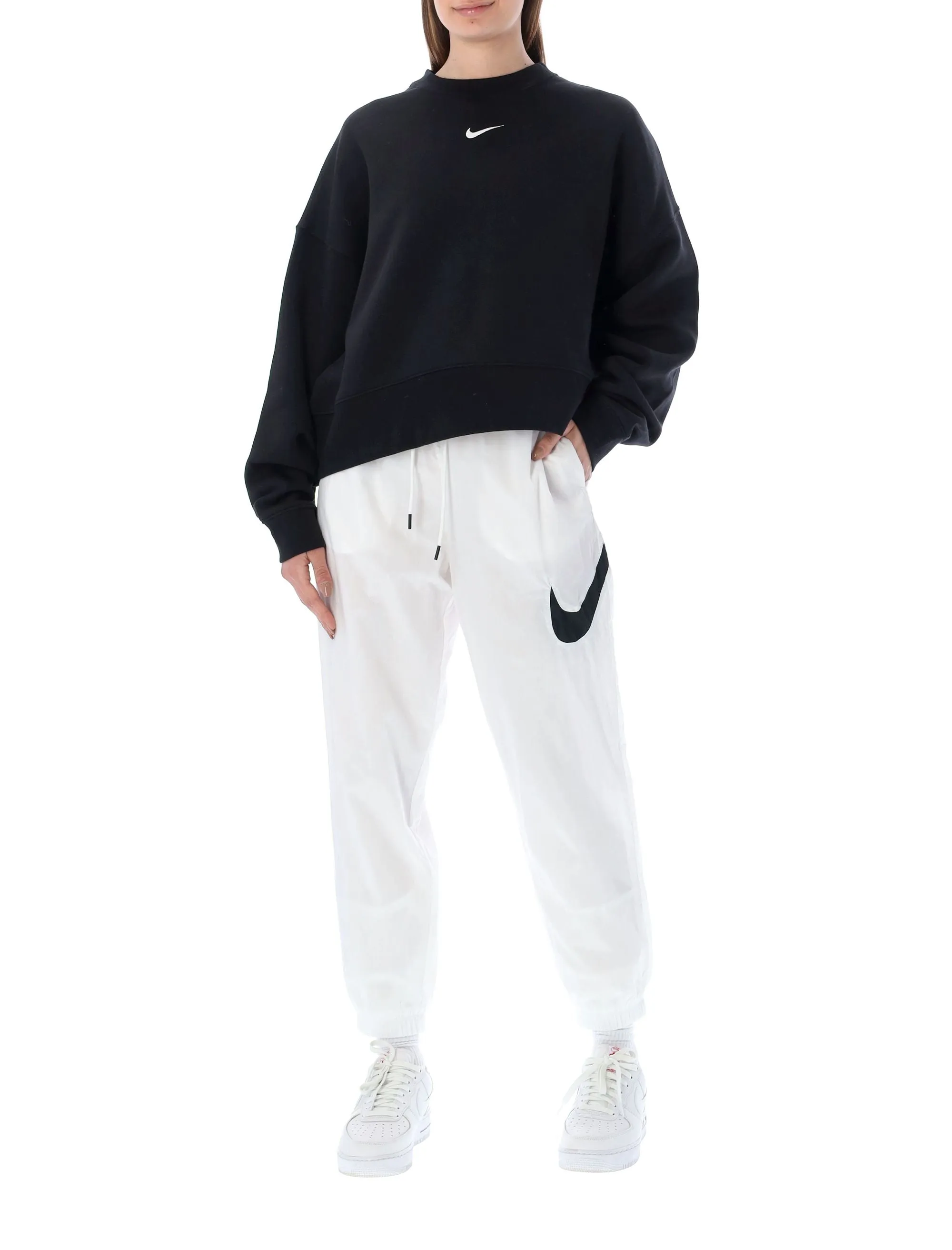 Nike Sportswear Essential Mid-Rise Trousers